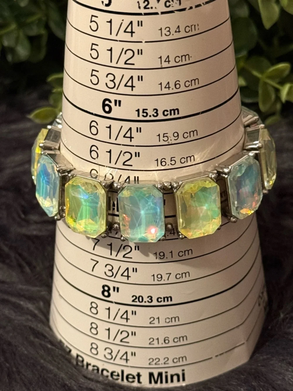 Designer-Inspired Lime Green Crystal Stretch Bracelet Set (E5)‎